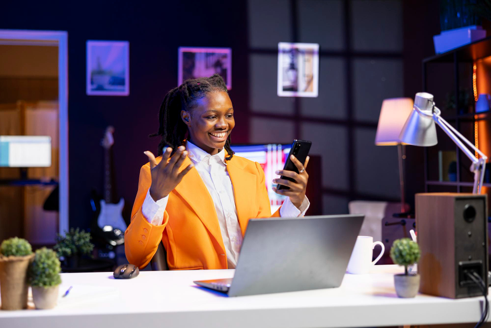 Advertising with LivingExplained